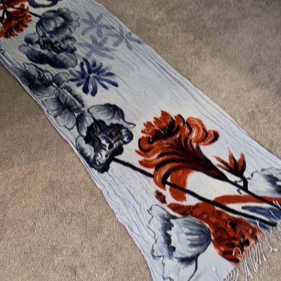 Hope Emma Floral Wrap/Scarf! - Picture 3 of 11